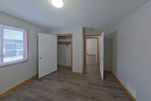 2144 Sherwood Ave, Saint Paul, MN 55119 - Photo 7