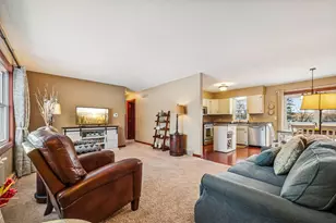 9144 Crestview Dr, Saint Joseph, MN 56374 - Photo 7