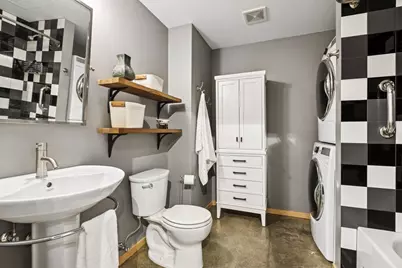 406 Wacouta Street #415, Saint Paul, MN 55101 - Photo 17