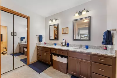 6100 Auto Club Road #211, Bloomington, MN 55438 - Photo 23