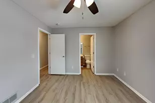 8301 Thomas Ave N, Brooklyn Park, MN 55444 - Photo 5