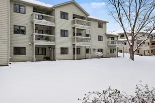 1561 Wheelock Ln, Saint Paul, MN 55117 - Photo 23