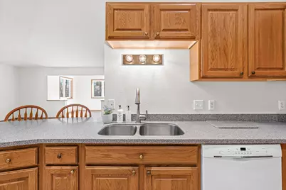 719 Victoria Court #719, Stillwater, MN 55082 - Photo 17