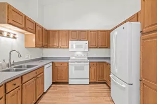 719 Victoria Ct, Stillwater, MN 55082 - Photo 19