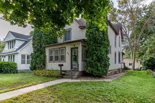 541 Nicollet Ave, North Mankato, MN 56003 - Photo 1