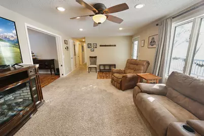 21276 County Road 7, Saint Augusta, MN 56301 - Photo 9