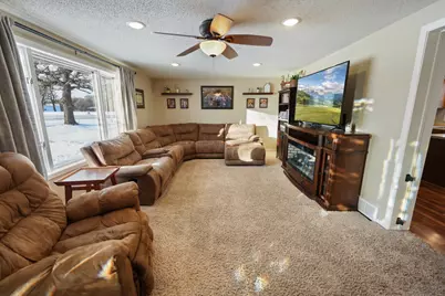 21276 County Road 7, Saint Augusta, MN 56301 - Photo 7