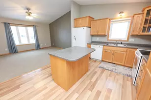 1120 Madisson St, Alexandria, MN 56308 - Photo 9