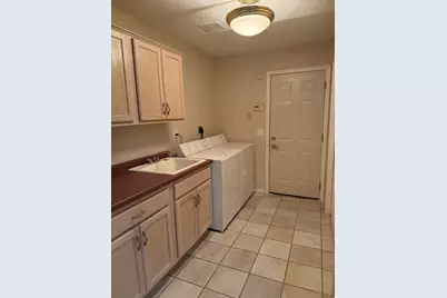 1940 Topaz Pointe Lane SW, Rochester, MN 55902 - Photo 11