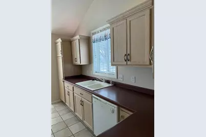 1940 Topaz Pointe Lane SW, Rochester, MN 55902 - Photo 7