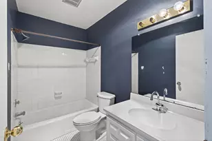 7631 Harold Ave, Golden Valley, MN 55427 - Photo 21