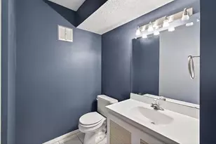 7631 Harold Ave, Golden Valley, MN 55427 - Photo 9