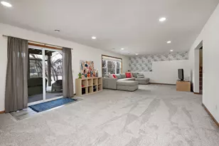 10552 Noble Cir N, Brooklyn Park, MN 55443 - Photo 23