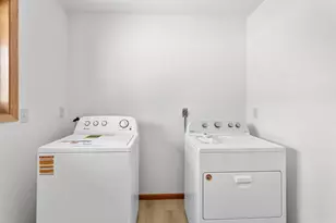 641 8th St N, Hudson, WI 54016 - Photo 17