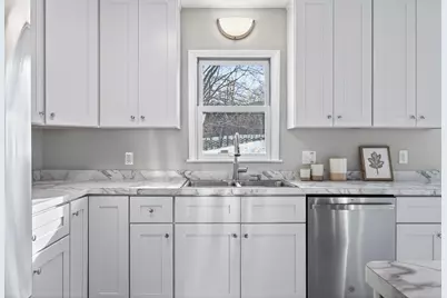 1790 Oakcrest Avenue, Roseville, MN 55113 - Photo 3