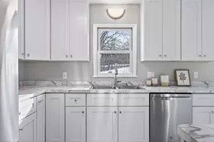 1790 Oakcrest Ave, Roseville, MN 55113 - Photo 3