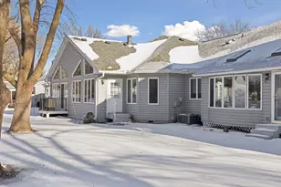 2684 Lake Ct Dr, Mounds View, MN 55112 - Photo 31