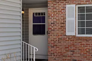 2684 Lake Ct Dr, Mounds View, MN 55112 - Photo 3