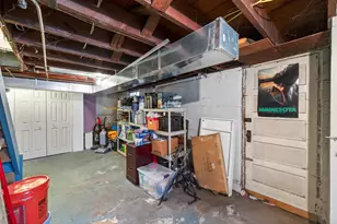 271 Pascal St S, Saint Paul, MN 55105 - Photo 23