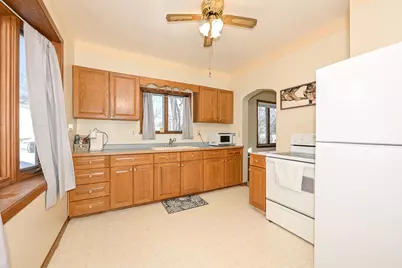 822 N 43rd Avenue W, Duluth, MN 55807 - Photo 3