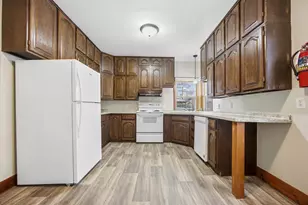 819 7th Ave S, Moorhead, MN 56560 - Photo 13