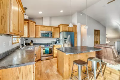 1549 34th Avenue S, Moorhead, MN 56560 - Photo 9