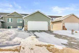 1549 34th Ave S, Moorhead, MN 56560 - Photo 1