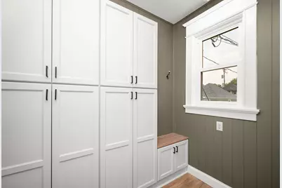 1836 Marshall Avenue, Saint Paul, MN 55104 - Photo 9