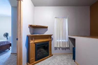 615 Central Avenue N, Valley City, ND 58072 - Photo 23