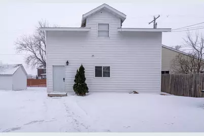615 Central Avenue N, Valley City, ND 58072 - Photo 31