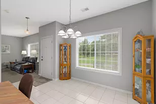 15726 Fremont Way, Apple Valley, MN 55124 - Photo 5