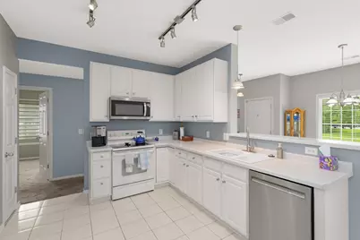 15726 Fremont Way #1016, Apple Valley, MN 55124 - Photo 7