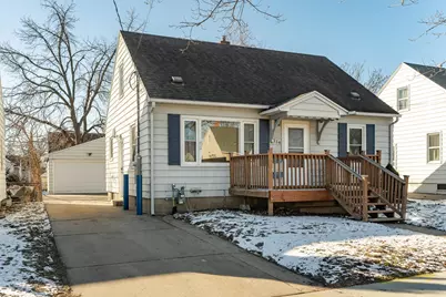 114 10 1/4 Street SE, Rochester, MN 55904 - Photo 1