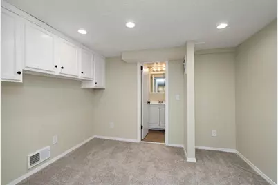 10212 Xerxes Avenue S, Bloomington, MN 55431 - Photo 23