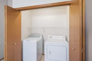 1227 Elmwood Ave, Shakopee, MN 55379 - Photo 7