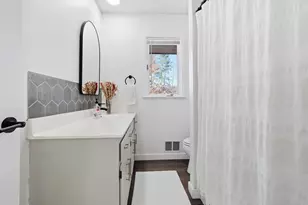 4222 Fairview Ave, Hopkins, MN 55343 - Photo 13