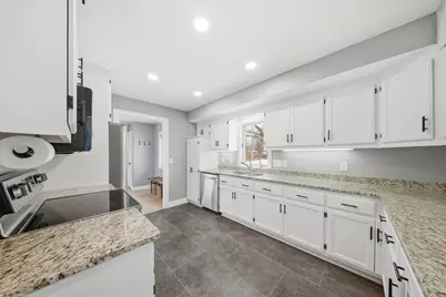 2524 Boone Avenue S, Saint Louis Park, MN 55426 - Photo 5