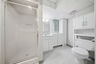 2524 Boone Ave S, Saint Louis Park, MN 55426 - Photo 23