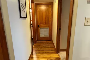 66 9th St E, Saint Paul, MN 55101 - Photo 3