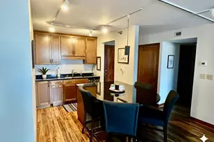 66 9th St E, Saint Paul, MN 55101 - Photo 5