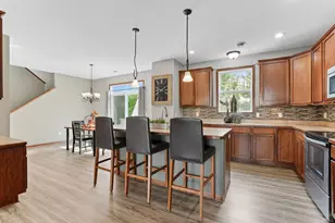 1967 Sierra Dr, Hastings, MN 55033 - Photo 5