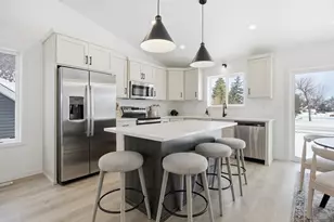 3718 27th St S, Moorhead, MN 56560 - Photo 7