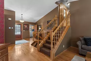 476 Hawthorn Rd, Circle Pines, MN 55014 - Photo 5