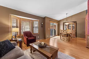 476 Hawthorn Rd, Circle Pines, MN 55014 - Photo 7