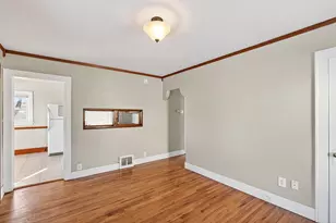 2069 Manitou Ave, Saint Paul, MN 55119 - Photo 9