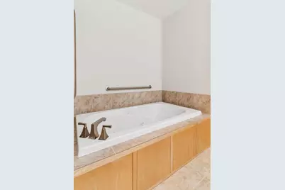 215 10th Avenue S #533, Minneapolis, MN 55415 - Photo 21