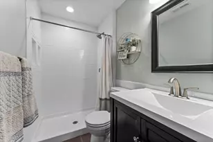 9201 La Rivier Ct, Eden Prairie, MN 55347 - Photo 19