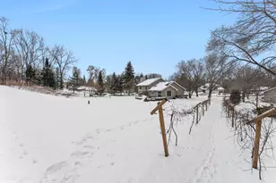 9201 La Rivier Ct, Eden Prairie, MN 55347 - Photo 23