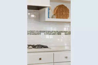 185 W Lake Street, Excelsior, MN 55331 - Photo 17