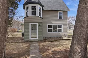 110 Wollan St, Starbuck, MN 56381 - Photo 3